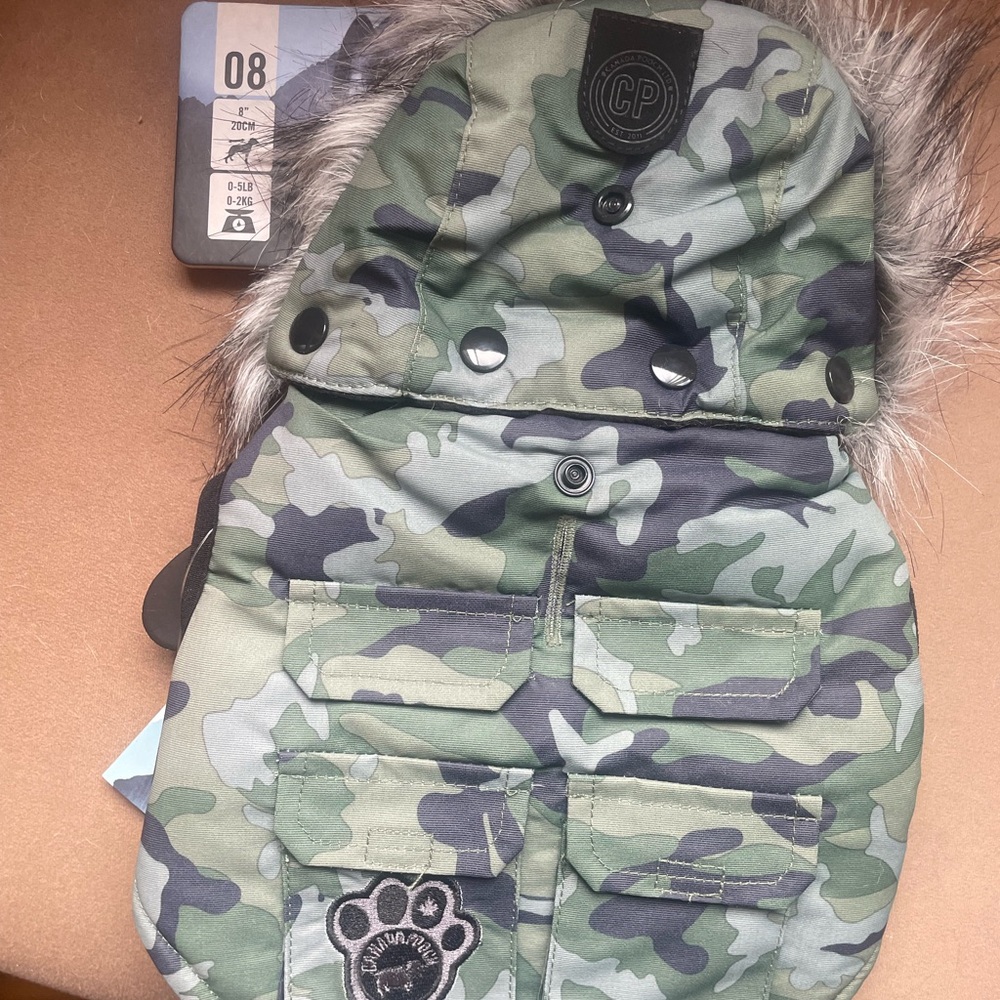 Canada Pooch Everest Explorer Size 8